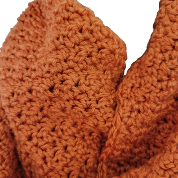 hand made crochet infinity scarf - Picture 3 of 3